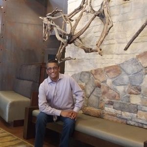 Meet your Posher, Gilbert